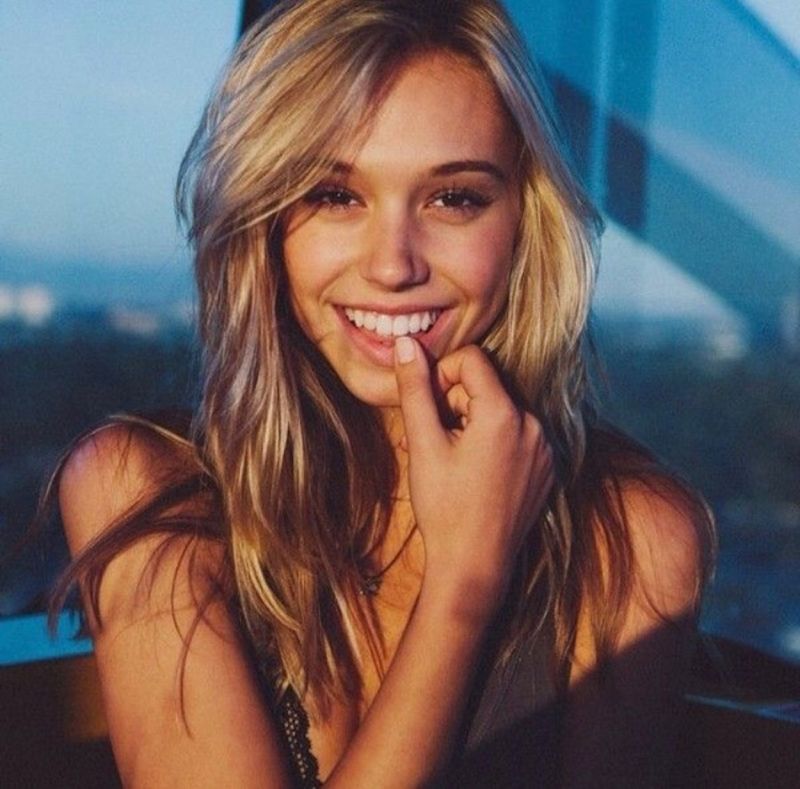 How Alexis Ren Became one of the Most Popular Models on Instagram